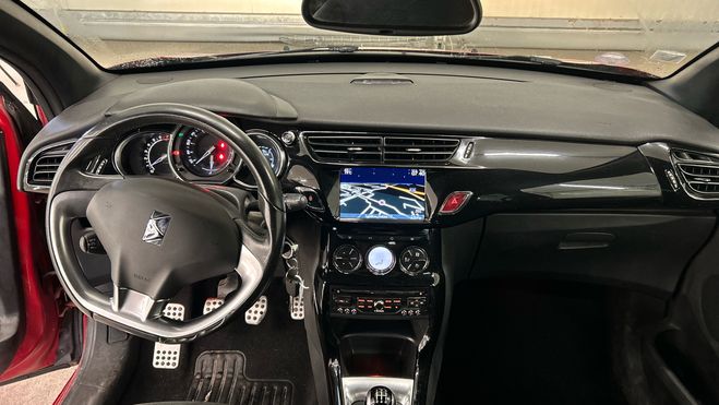 Citroen DS3 1.6 VTI SO CHIC 6CV ROUGE de 2013