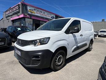  Voir d&eacute;tails -Peugeot Partner III 1.2 L 131S&S STANDARD 650KG PREMIUM  &agrave; Coigni�res (78)