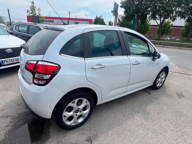 Citroen C3 II (2) 1.2 L 110 CHV S&S EXCLUSIVE RAS Blanc de 2016
