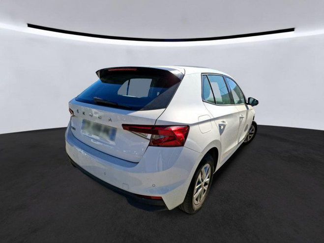 Skoda Fabia 1.0 TSI 95CH AMBITION *TVA RECUPERABLE* Blanc de 2023