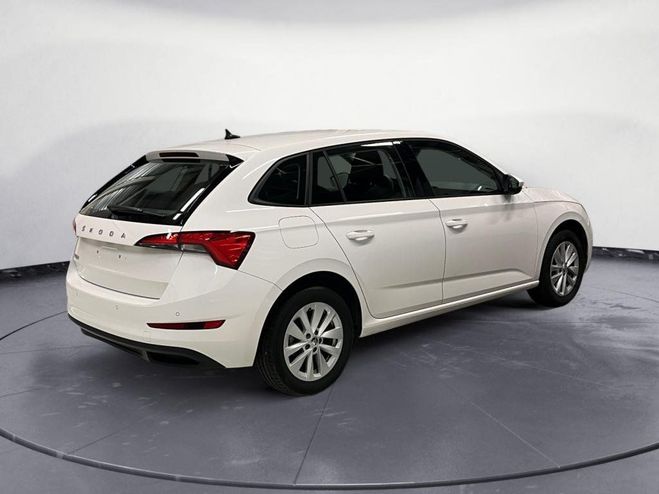 Skoda Scala 1.0 110 DSG7 Ambition - Navi - Radars AV Blanc Candy de 2024