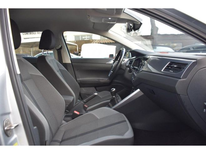 Volkswagen Polo 1.0 TSI - 110 VI AW R-Line PHASE 1 GRIS CLAIR de 2021
