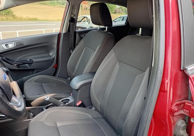 Ford Fiesta 1.0 EcoBoost 100 S&S Titanium Rouge de 2015