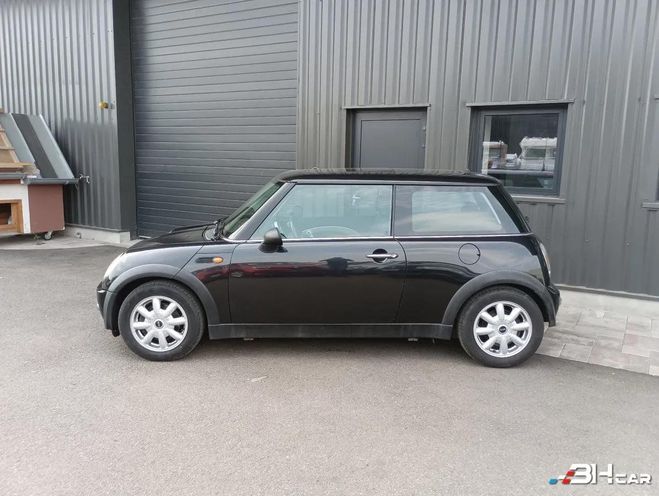 Mini One 1.6 90CV BVM5 MOTEUR A CHAINE TOIT PANOR Noir de 2002