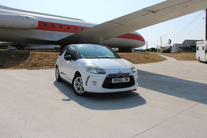 Citroen DS3 AIRDREAM SO CHIC 1L6 HDI 92 CV GPS ANDRO Blanc de 2013