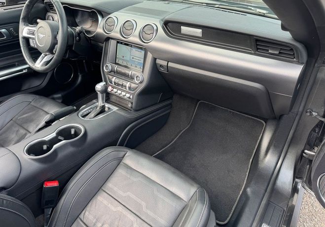 Ford Mustang 5.0 v8 cabriolet phase 2 boite auto pack Gris de 2019