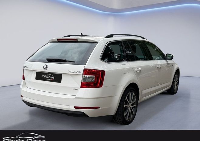 Skoda Octavia Combi Edition 2L TDI 184 cv 4x4 BVA Blanc de 2019