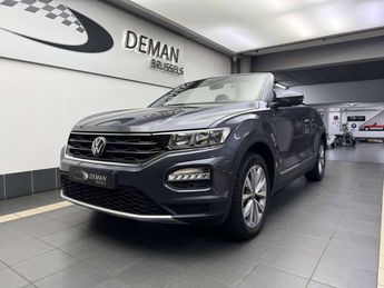  Voir d&eacute;tails -Volkswagen T Roc Cabriolet 1.5 TSI Style DSG Coupe-vent &agrave; Bruxelles (10)