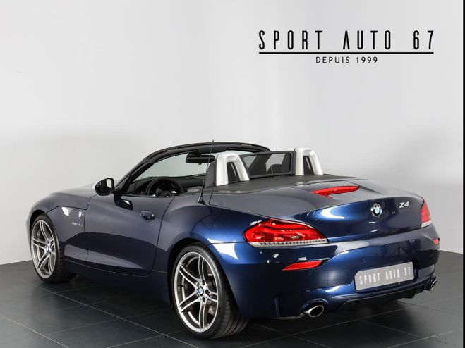 BMW Z4 35 IS 340 CH 6 cylindres 3.0L bi turbo Tiefsee Blau de 2011