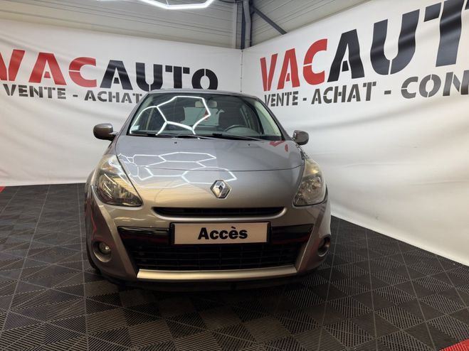 Renault Clio III 1.5 DCI XV De France 105ch  de 2011