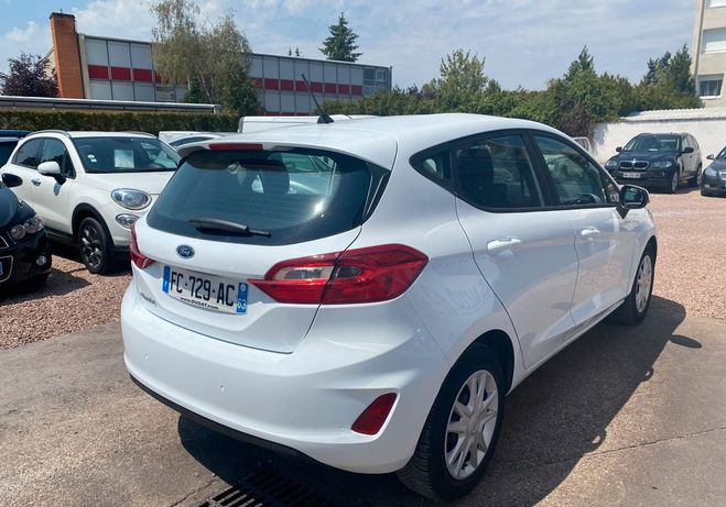 Ford Fiesta 1.0 ecoboost 100ch stop&start titanium b Blanc de 2018