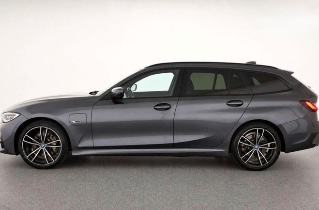 BMW Serie 3 G20 330e xDrive 292 ch BVA8 M Sport Gris de 2022