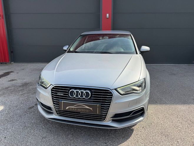 Audi A3 Sportback 1.4 TFSI e-tron 204 Ambition L Gris de 2015