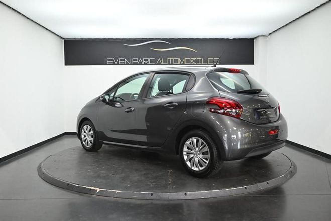 Peugeot 208 BUSINESS BlueHDi 100ch S&S BVM5 Acti  de 2019