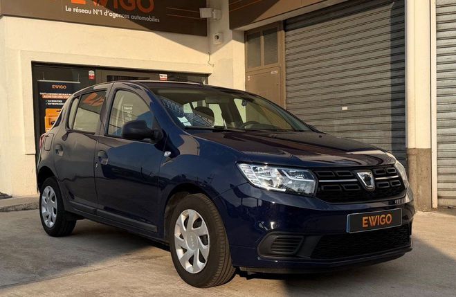 Dacia Sandero 1.0 sce 75   1�re main radar ar Bleu de 2018