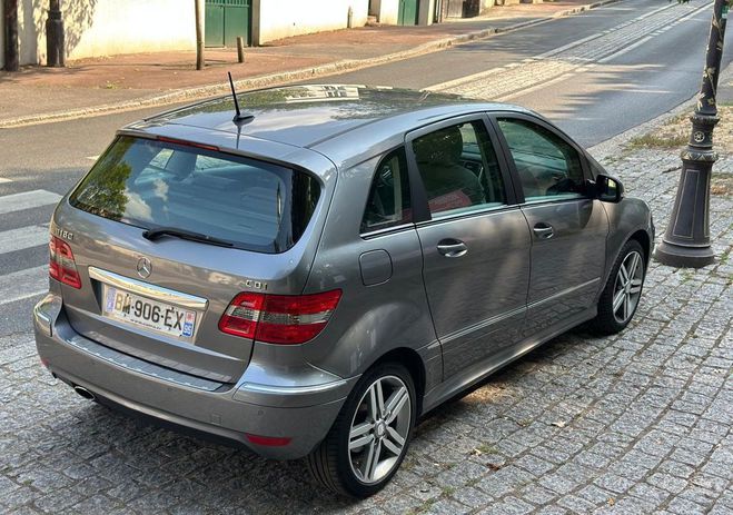 Mercedes Classe B (2) 180 cdi design optimum garantie 12 m Gris de 2011