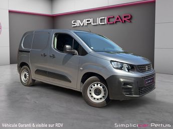  Voir d&eacute;tails -Peugeot Partner FOURGON 1000 KG BVM6 GRIP control 1�re m &agrave; Pertuis (84)