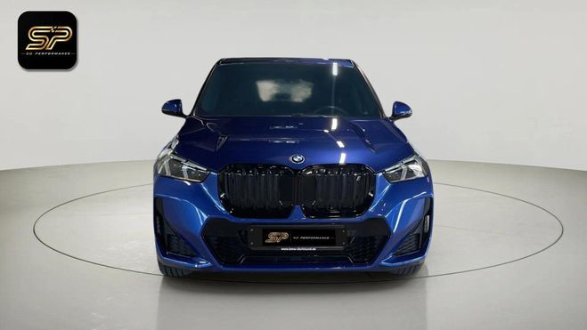 BMW IX 1 xDrive30 M Sport * 272 ch * Cam�ra * D Bleu de 2023