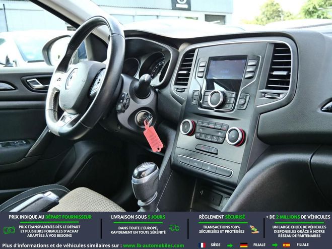 Renault Megane TCE 130 BVM Bleu M�tallique de 2016
