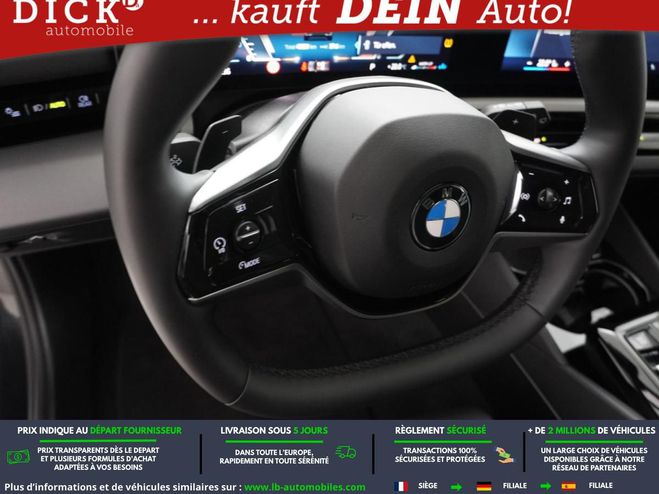 BMW Serie 5 520d 197 ch BVA Noir M�tallique de 2025