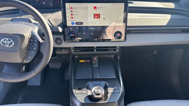 Toyota C HR C-HR+ Performance AWD 77 kWh Collection  2YY BI TON GRIS MANH de 2026