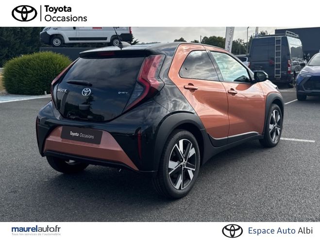 Toyota Aygo Aygo X Hybride 116h Graphic 5p M49 BI TON CANNELLE de 2026