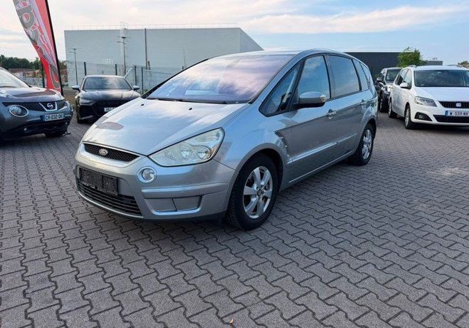 Ford S Max 2.0 TDCi 140 monospace, gris, 7 cv, 5 po Gris de 2008