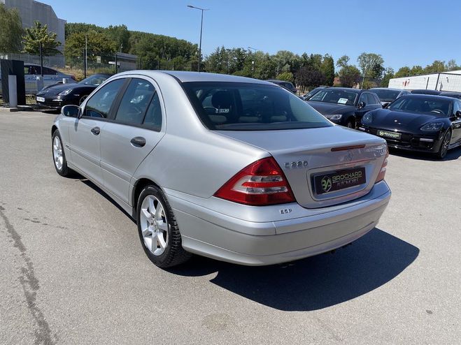 Mercedes Classe C C220 CDI 136 Ch Gris de 2006
