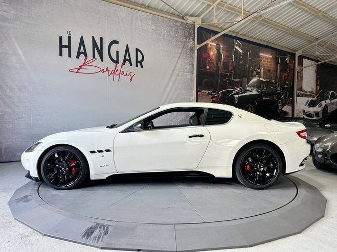 Maserati Gran Turismo S V8 4.7 460ch MC-Shift 6 Bianco Fuji Nacr�e de 2012