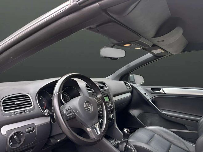 Volkswagen Golf 2.0 TDI 140CH BLUEMOTION FAP CARAT GRIS F de 2013