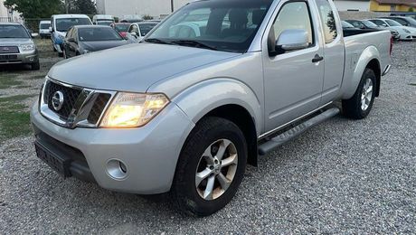 Nissan Navara  2.5 dCi 190 Euro 5 King Cab SE 2012 d'occasion a Wittenheim (68)