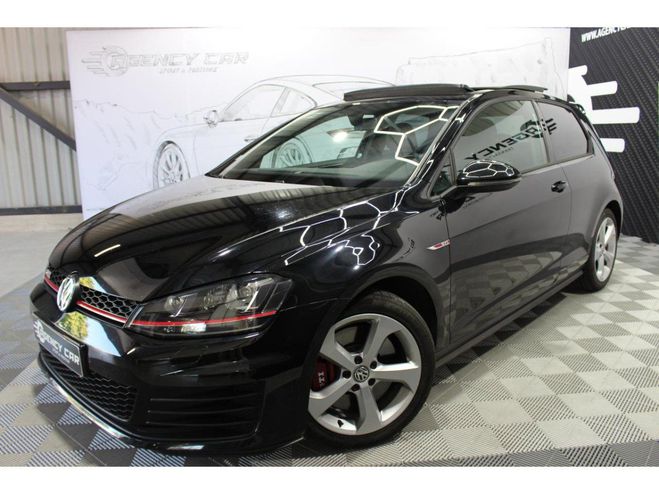 Volkswagen Golf VII GTI Performance / 230ch / PACK HIVER NOIR de 2016
