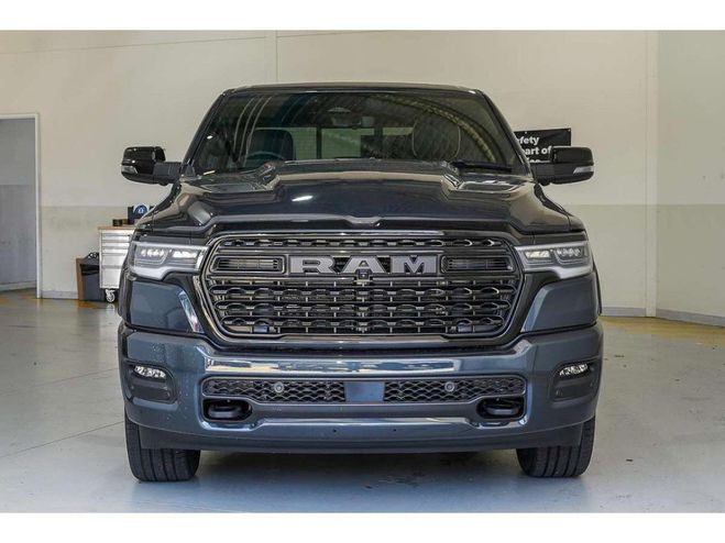 Dodge Ram 1500 CREW LIMITED NIGHT EDITION RAMBOX H BLEU de 2026