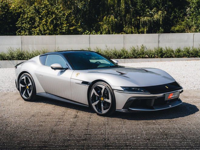 Ferrari 12Cilindri - Argento Nurburgring / Carbon / NEW / L Argento Nurburgring de 2025