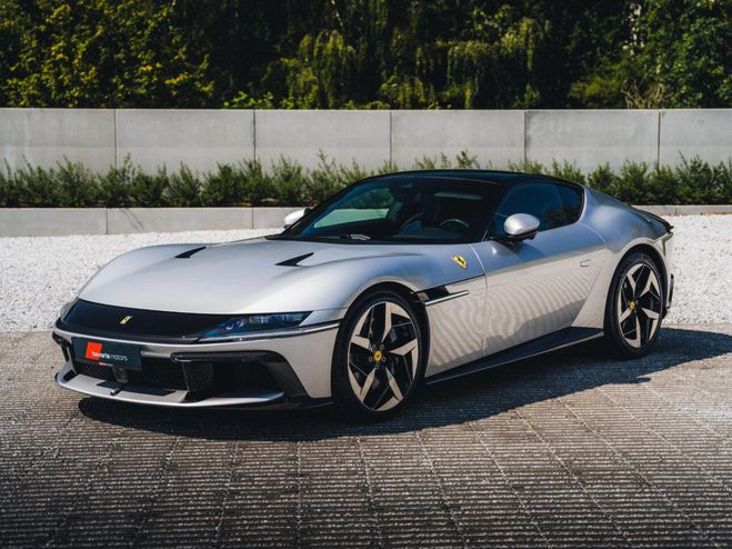 Ferrari 12Cilindri - Argento Nurburgring / Carbon / NEW / L Argento Nurburgring de 2025