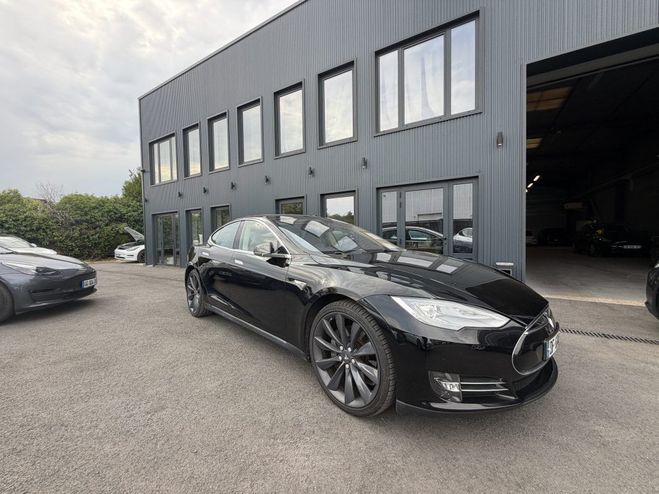 Tesla Model S 85 Noir M�tallis� de 2014