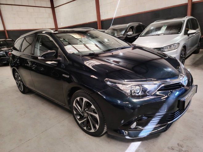 Toyota Auris Touring Sports HSD 136h Design Business GRIS de 2015