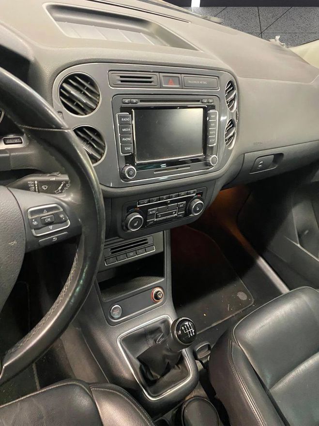 Volkswagen Tiguan 2.0 TDI 140CH BLUEMOTION TECHNOLOGY FAP  Noir de 2014
