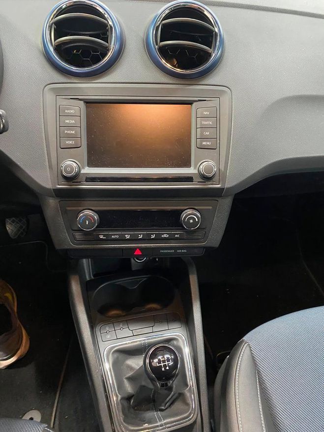 Seat Ibiza SC 1.2 TSI 90CH CONNECT Gris C de 2015