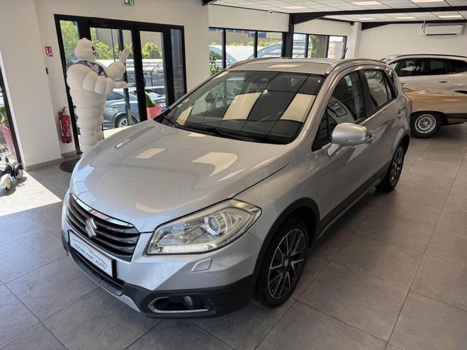 Suzuki SX4 S-Cross 1.6 DDiS 120 CH AllGrip 4X4 / AT GRIS CLAIR de 2015