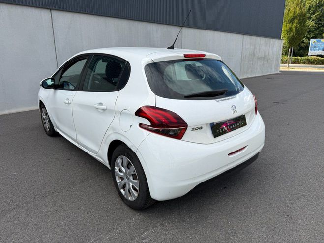 Peugeot 208 1.6 BlueHDi 100ch BVM6 Style - CarPlay / Blanc de 2018
