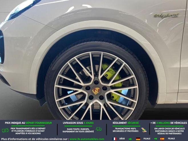 Porsche Cayenne E-Hybrid 3.0 V6 462 ch  BVA Blanc de 2021