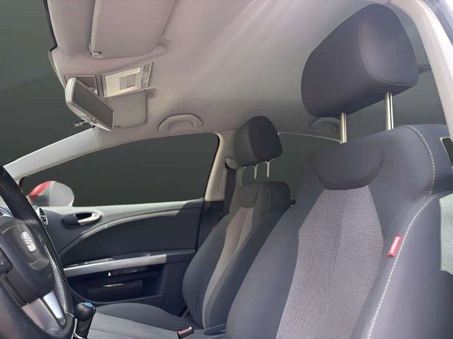 Seat Leon 1.9 TDI105 FAP REFERENCE ECOMOTIVE ROUGE de 2009