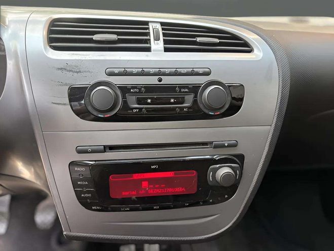 Seat Leon 1.9 TDI105 FAP REFERENCE ECOMOTIVE ROUGE de 2009