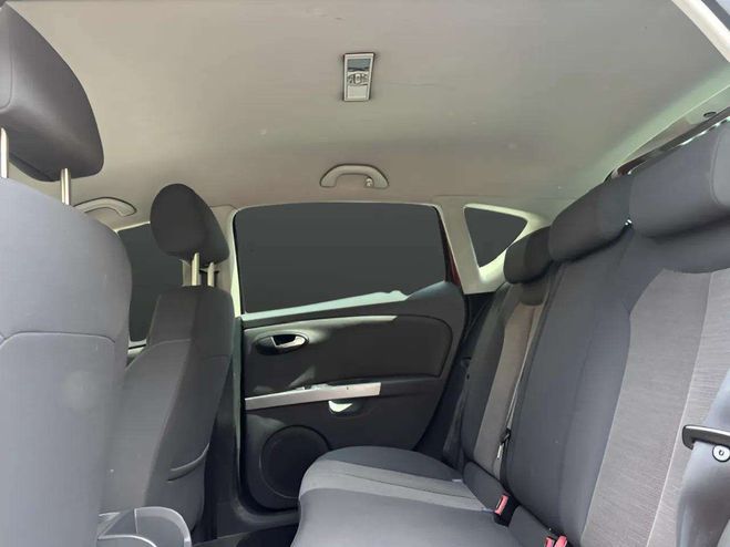 Seat Leon 1.9 TDI105 FAP REFERENCE ECOMOTIVE ROUGE de 2009
