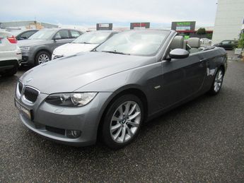  Voir d&eacute;tails -BMW Serie 3 CABRIOLET 325i LUXE cab Steptronic &agrave; Aubi�re (63)