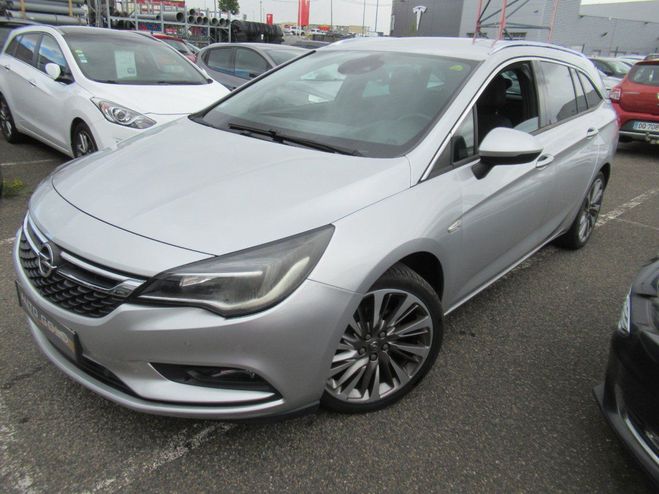 Opel Astra K Sports Tourer 1.4 turbo 125ch Gris de 2016