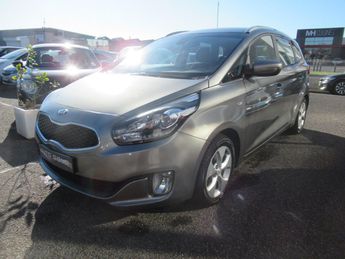  Voir d&eacute;tails -Kia Carens 1.7 crdi 115 7places Style &agrave; Aubi�re (63)
