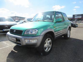  Voir d&eacute;tails -Toyota RAV 4 Funcruiser 2.0 129 4 VX &agrave; Aubi�re (63)