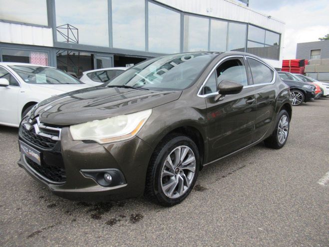 Citroen DS4 HDI 110 SoChic EN L'ETAT Marron de 2012